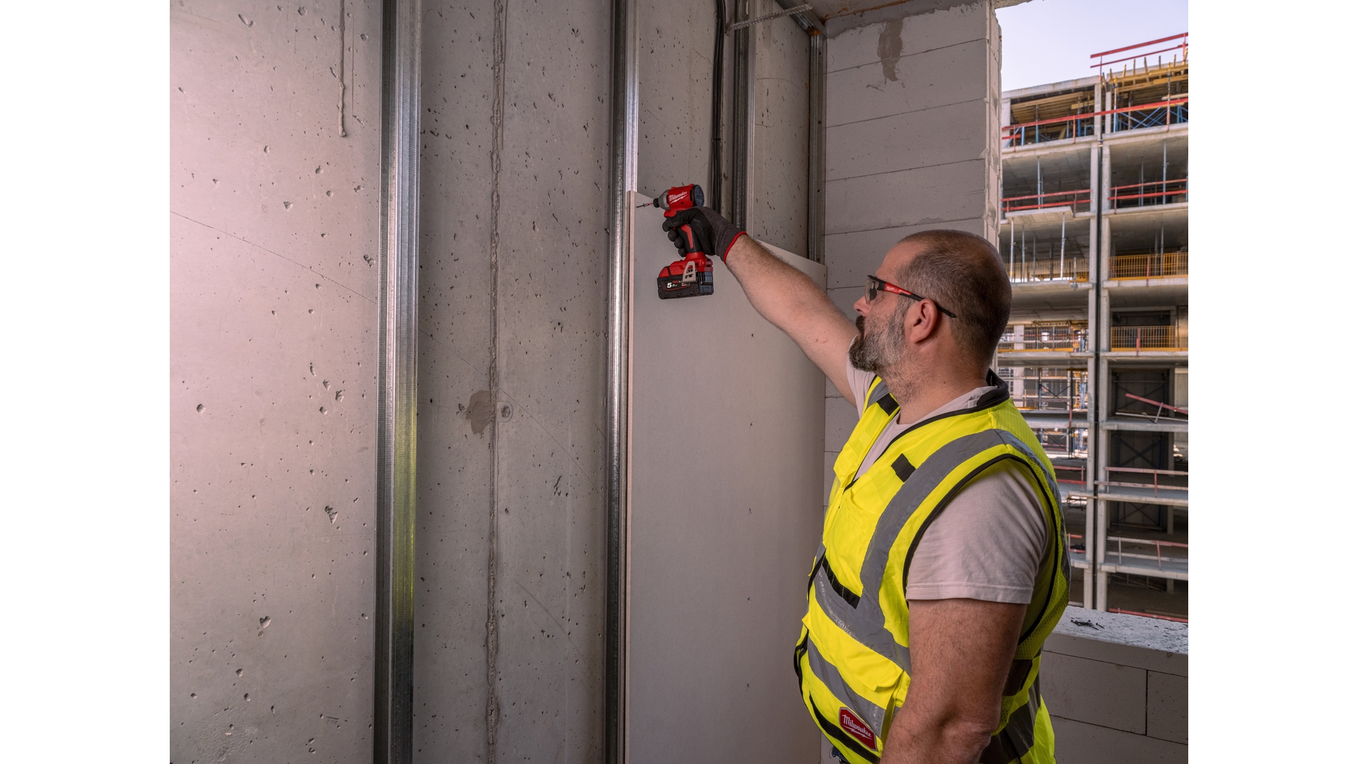 MILWAUKEE M18 BLIDRC-0 - KOMPAKTOWA ZAKRĘTARKA UDAROWA 1/4" HEX, 18 V, 190 NM, BEZ WYPOSAŻENIA