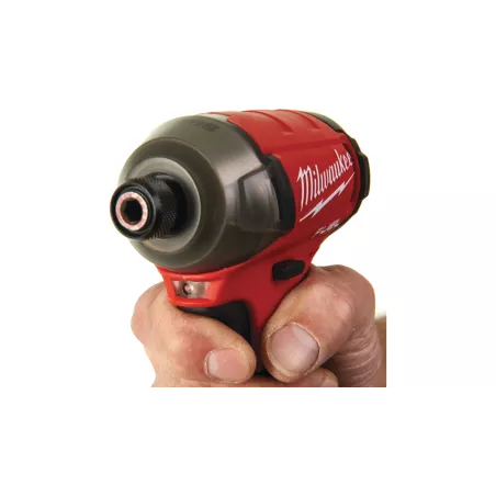 MILWAUKEE M12 FQID-0 - ZAKRĘTARKA UDAROWA 1/4" HEX, 12 V, FUEL™ SURGE™, BEZ WYPOSAŻENIA