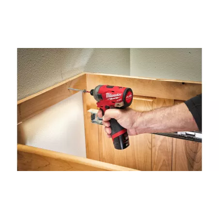 MILWAUKEE M12 FQID-0 - ZAKRĘTARKA UDAROWA 1/4" HEX, 12 V, FUEL™ SURGE™, BEZ WYPOSAŻENIA