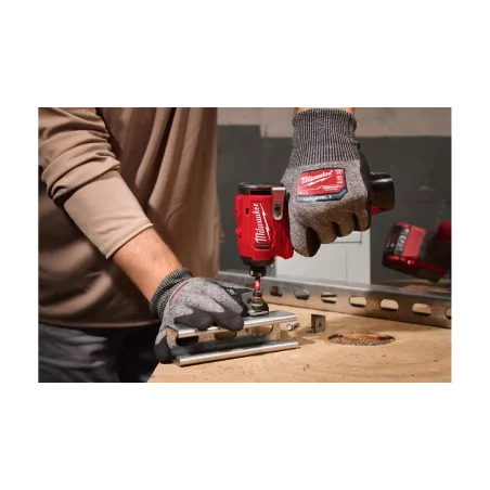 MILWAUKEE M12 BLIDRC-202C - KOMPAKTOWA ZAKRĘTARKA UDAROWA 1/4" HEX 12 V, 2.0 AH, W WALIZCE, Z 2 AKUMULATORAMI I ŁADOWARKĄ
