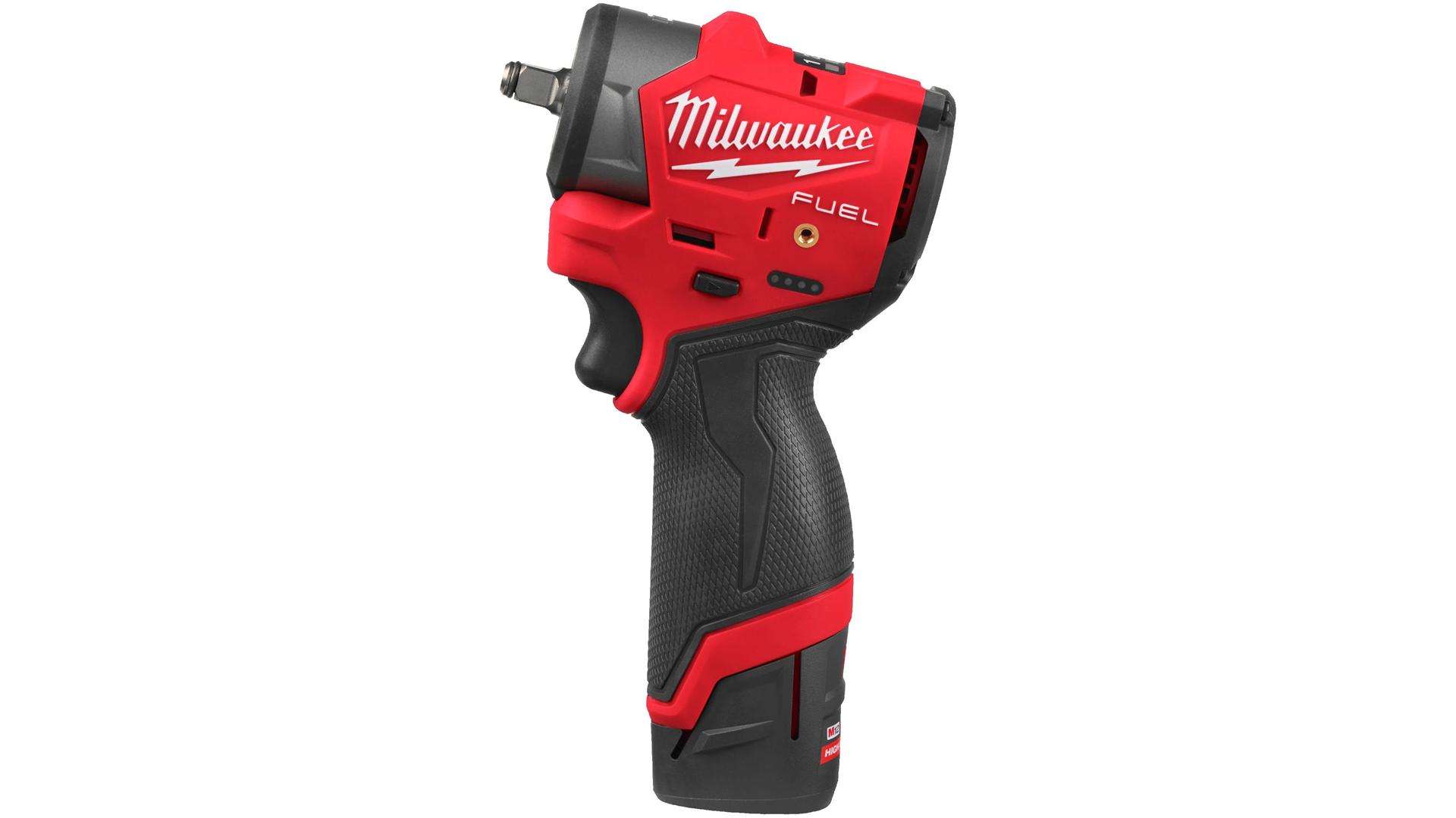 MILWAUKEE M12 FSCIWF38-0 - SUBKOMPAKTOWY KLUCZ UDAROWY 3/8", 271 NM, 12 V, FUEL™, W WALIZCE, BEZ WYPOSAŻENIA.
