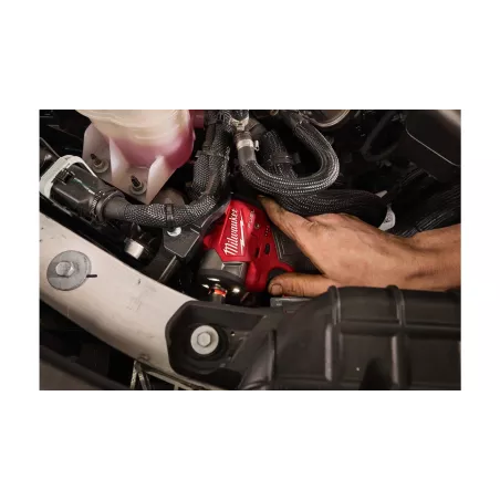 MILWAUKEE M12 FSCIWF38-0 - SUBKOMPAKTOWY KLUCZ UDAROWY 3/8", 271 NM, 12 V, FUEL™, W WALIZCE, BEZ WYPOSAŻENIA.
