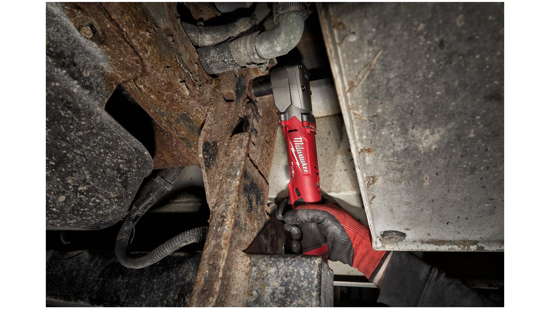 MILWAUKEE M12 FRAIWF12-0 - KLUCZ UDAROWY KĄTOWY 1/2", 12 V, FUEL™, BEZ WYPOSAŻENIA
