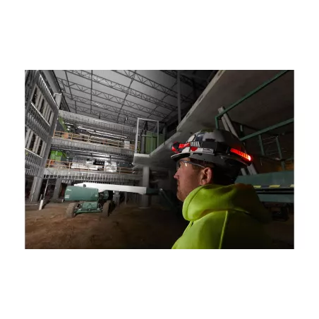 MILWAUKEE L4 HL-VIS-301 - AKUMULATOROWA LATARKA-CZOŁÓWKA USB HI-VIS DO KASKU, 600 LM, 4 V, 3.0 AH
